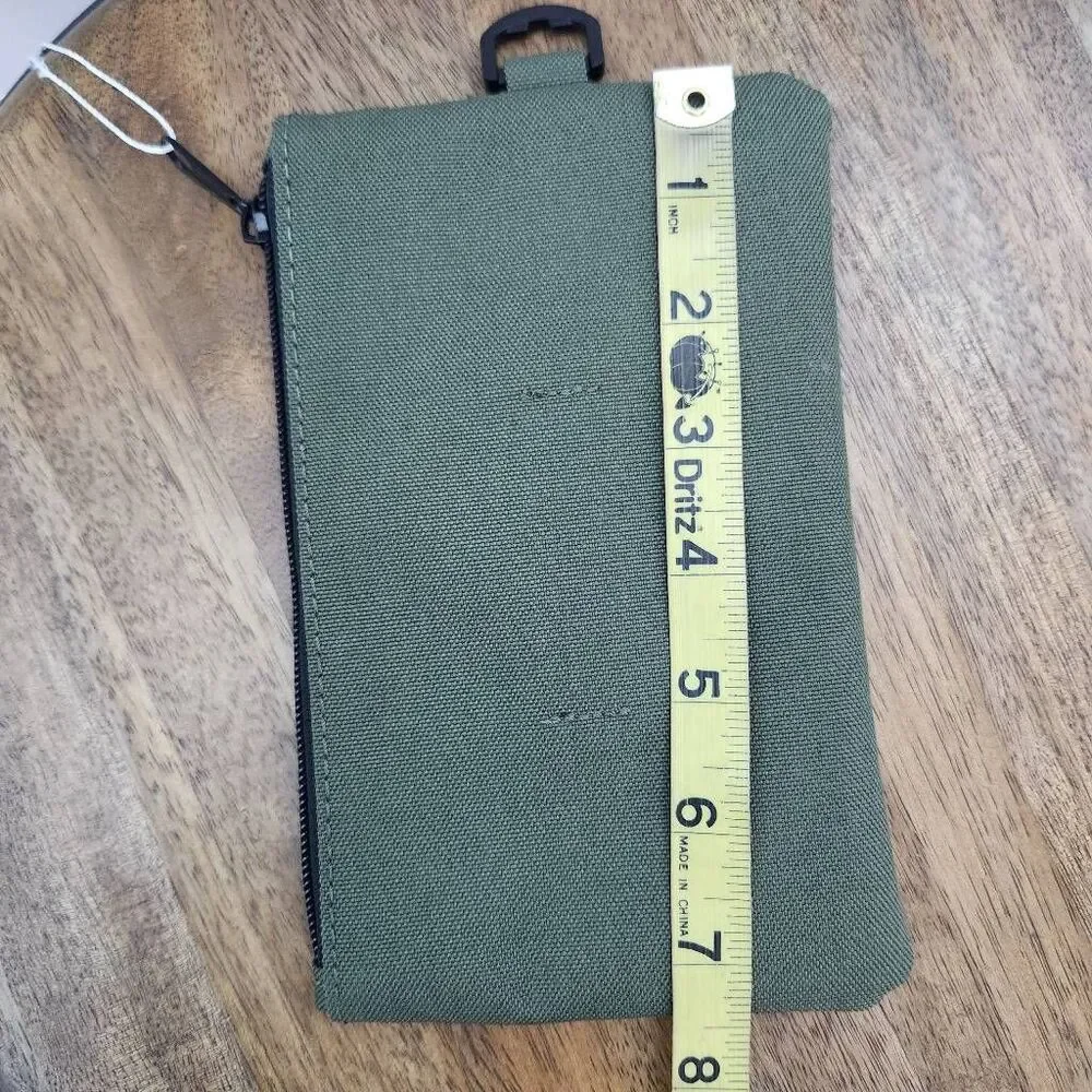 Free People Movement Green Phone Sling NWT FP Movement Green Phone Case